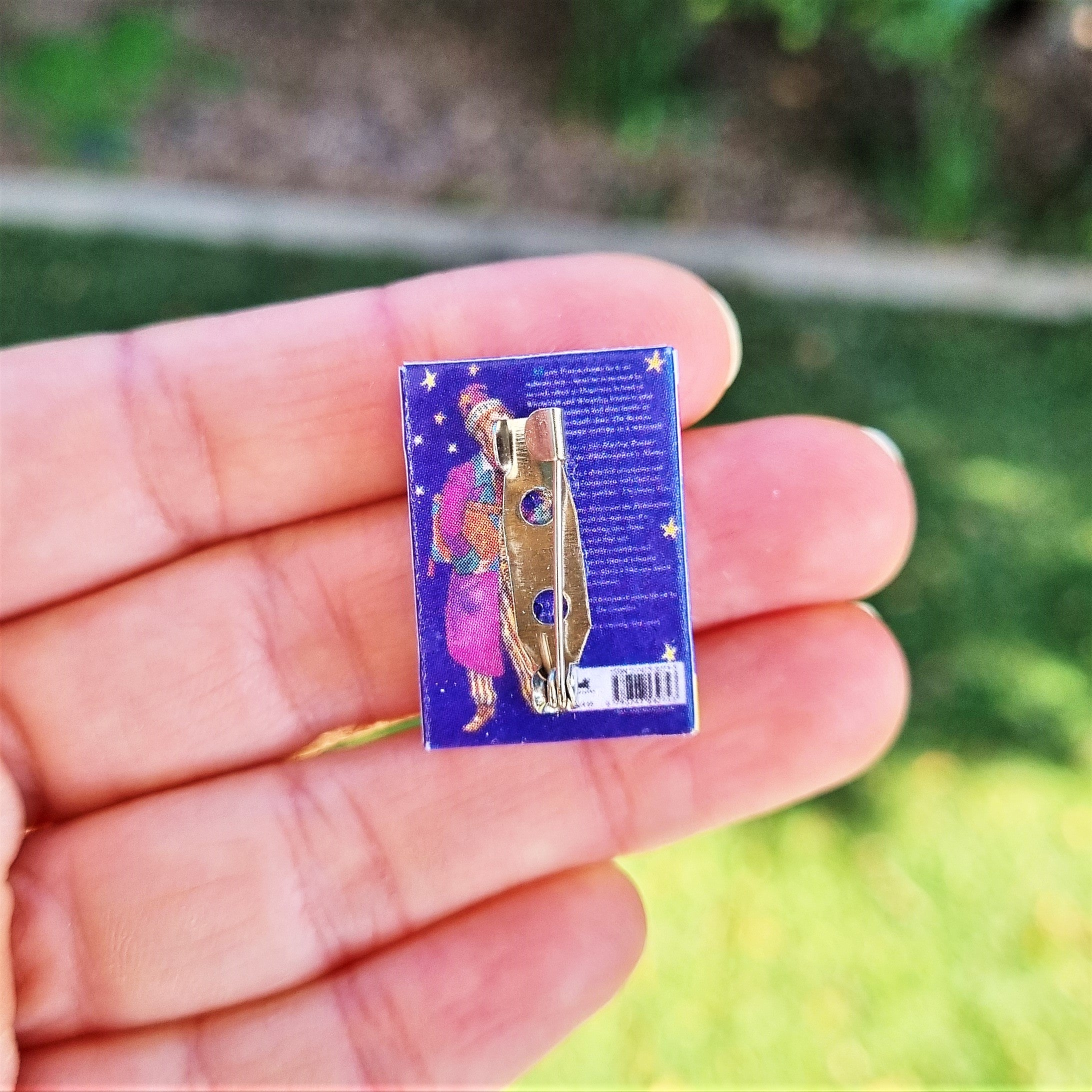 Harry Potter book brooch
