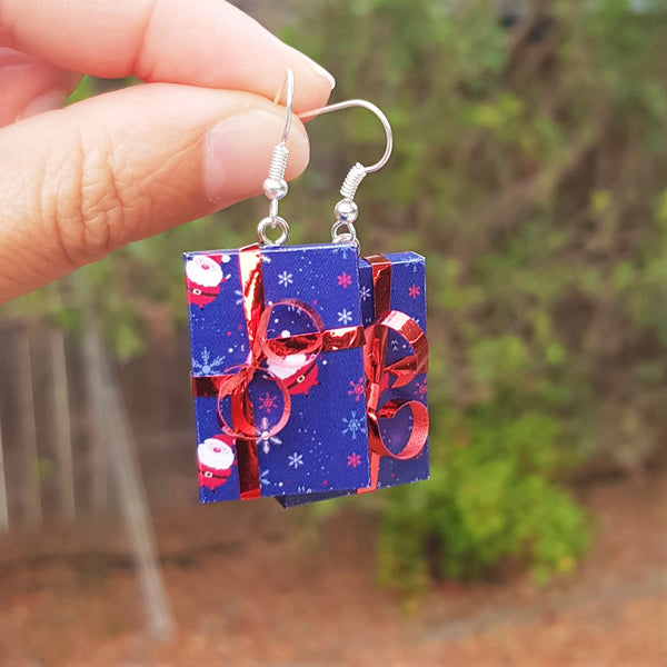 Christmas present earrings - Blue