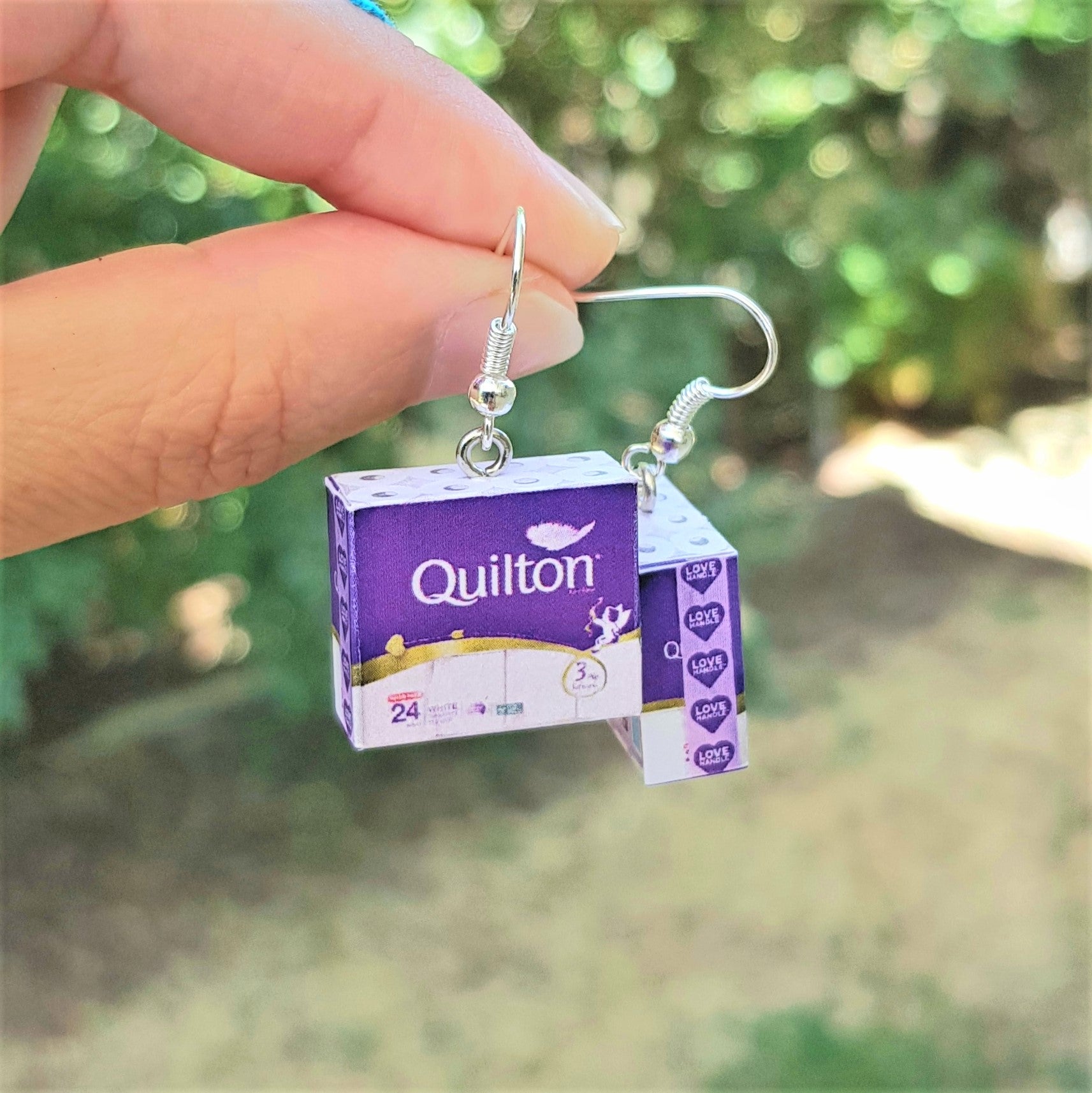 Toilet Paper earrings